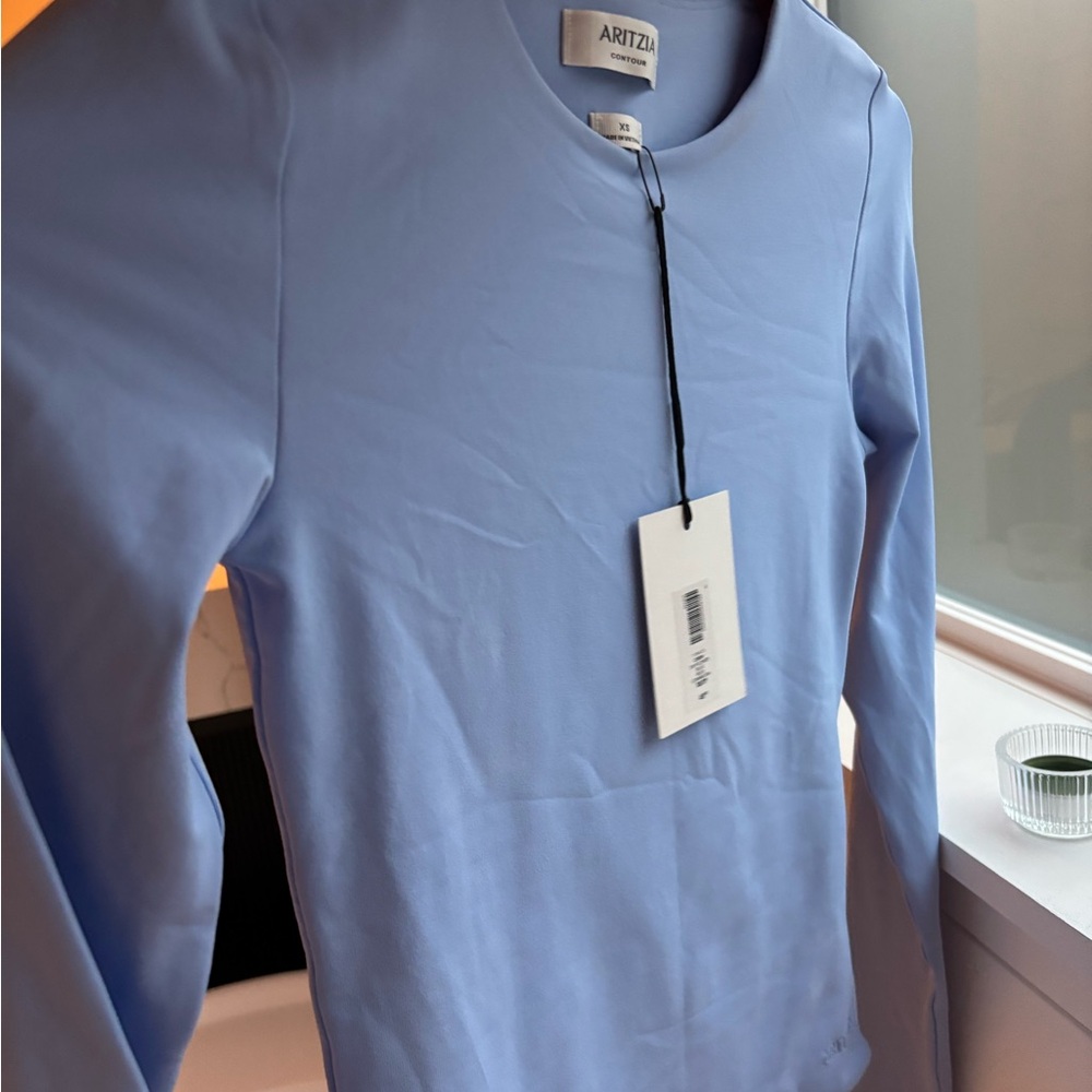 Aritzia Contour Collection Long Sleeve Shirt - Dayflower - Picture 2 of 6